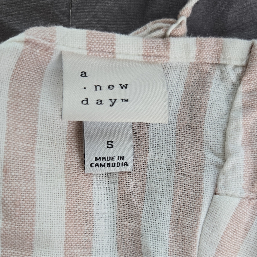 A New Day Pink and White Striped Top - Picture 3 of 5